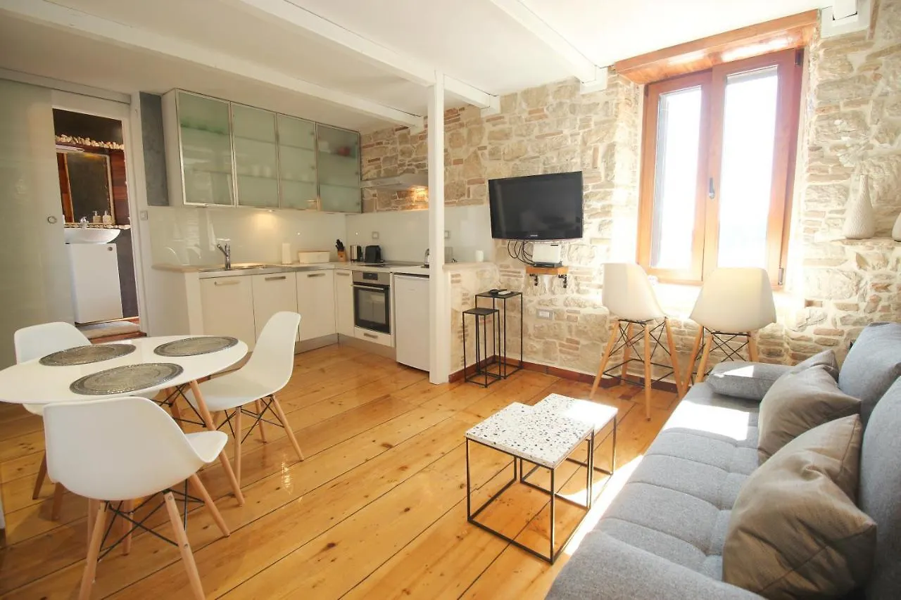Molo Grande Apartment
